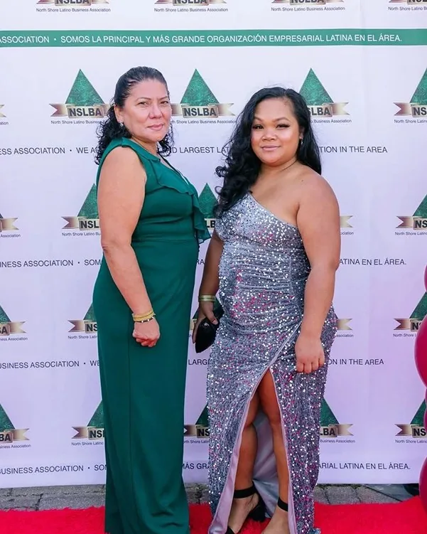 Two guests arriving